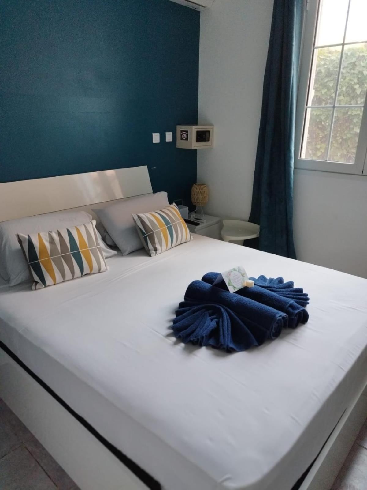 Lindsey Hôtel Saint Pierre Ngoại thất bức ảnh