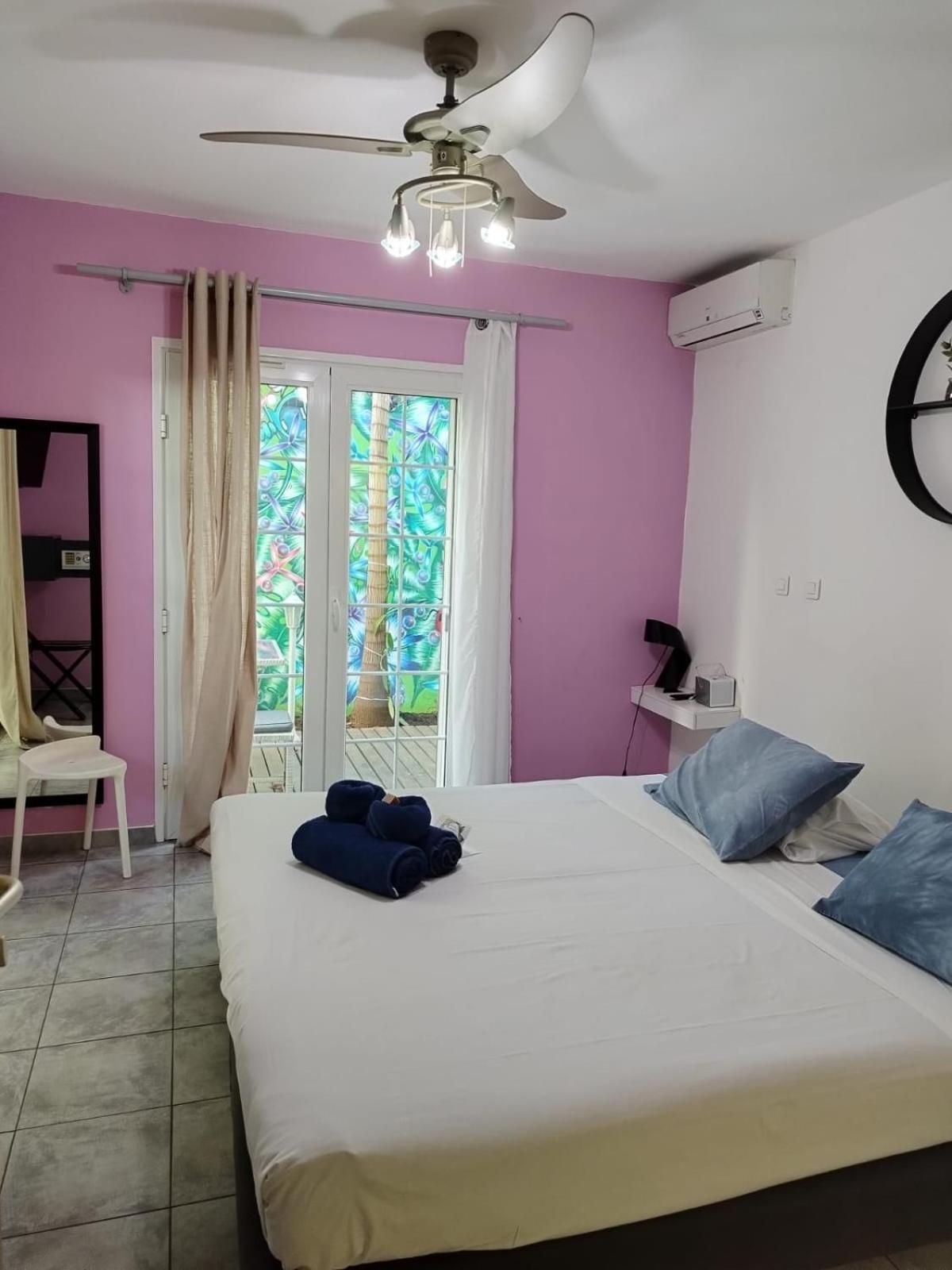 Lindsey Hôtel Saint Pierre Ngoại thất bức ảnh
