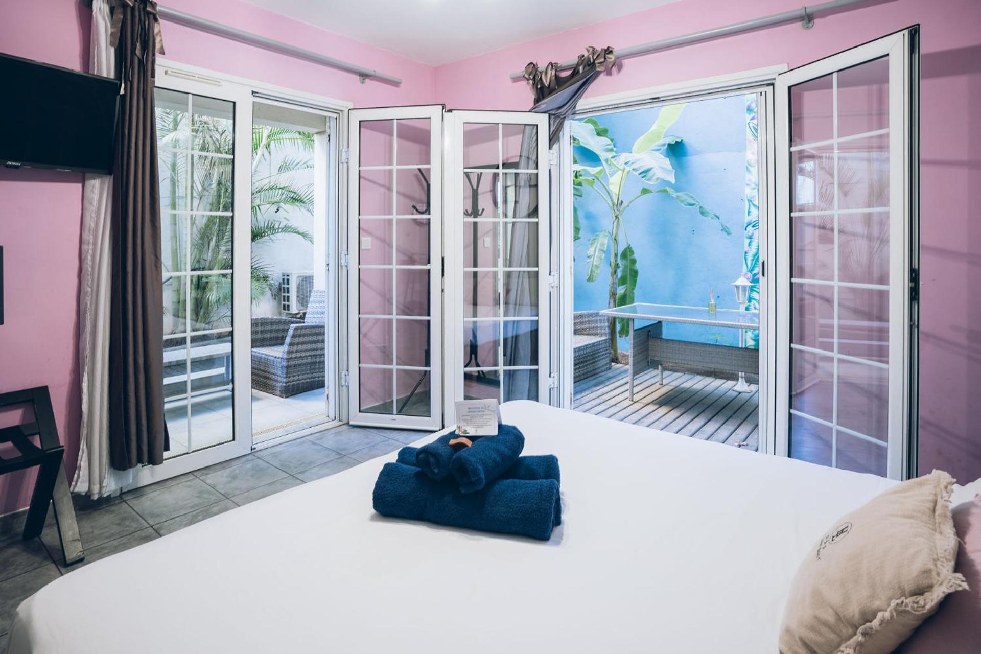 Lindsey Hôtel Saint Pierre Ngoại thất bức ảnh