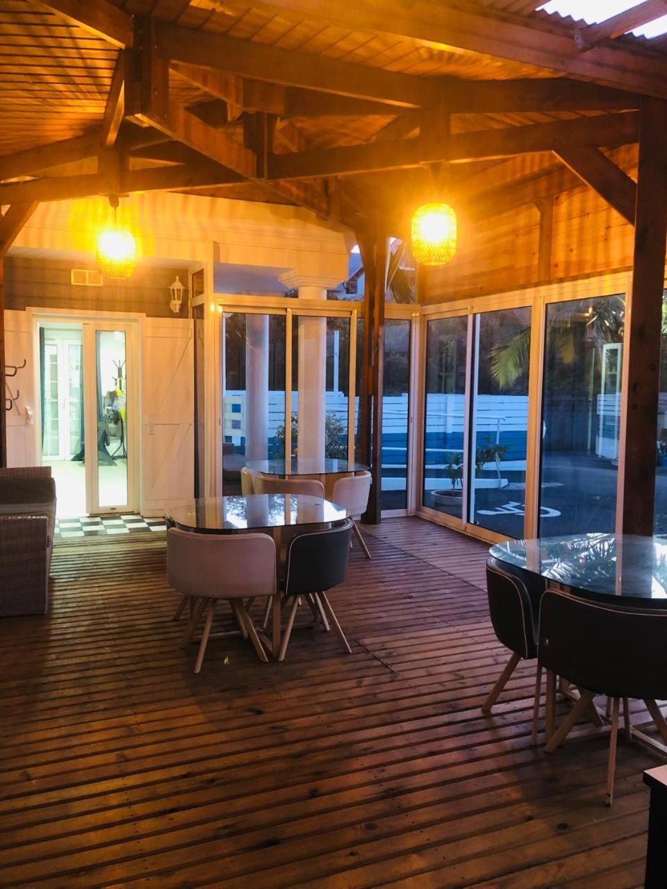 Lindsey Hôtel Saint Pierre Ngoại thất bức ảnh