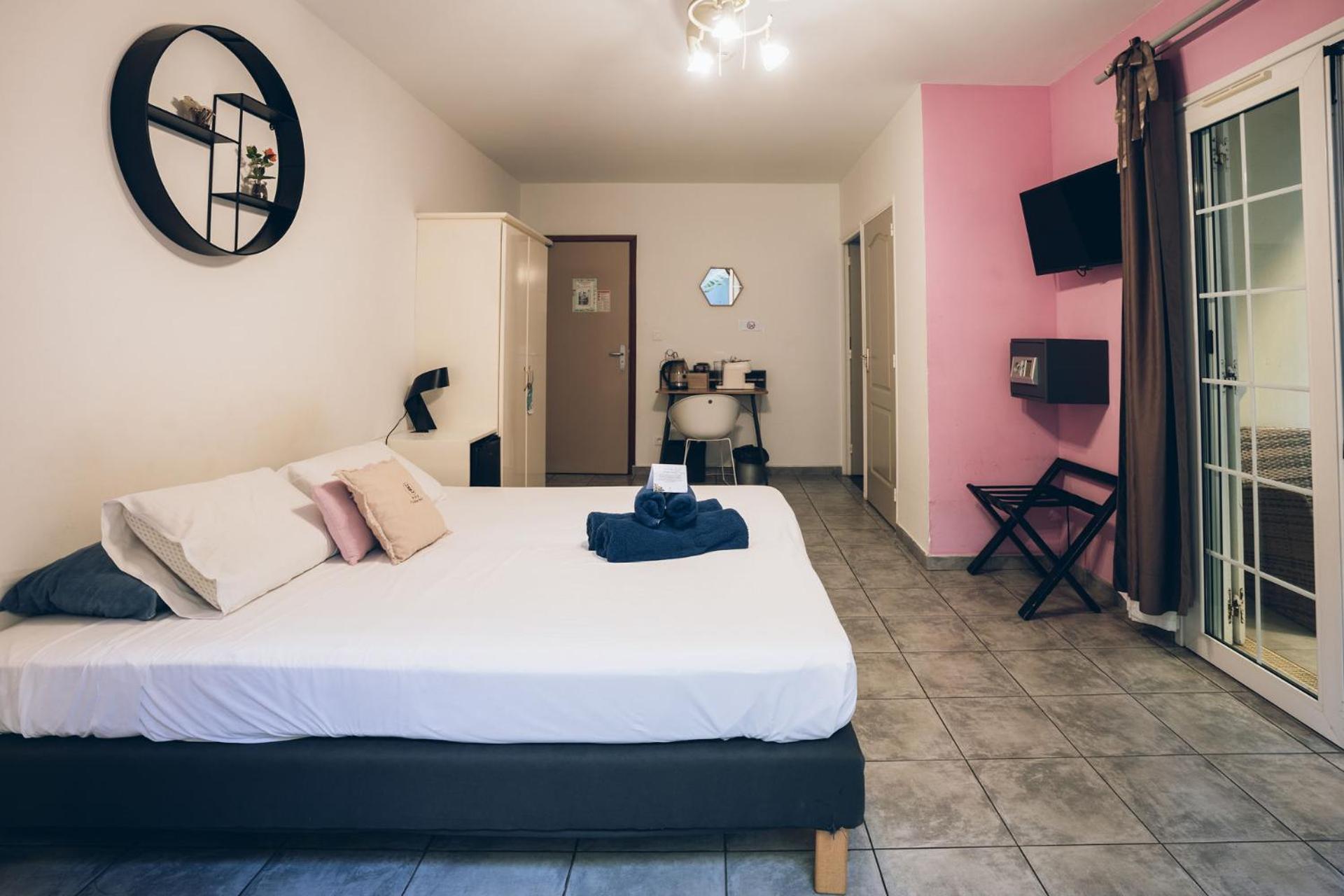 Lindsey Hôtel Saint Pierre Ngoại thất bức ảnh
